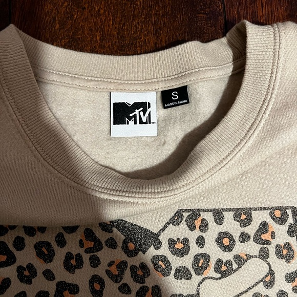 MTV pull over cheetah print - Picture 2 of 3